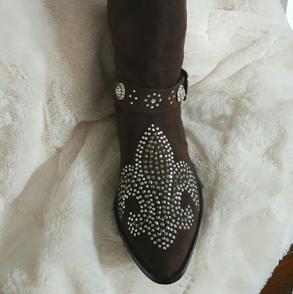 Suede & Rhinestone Boots - Picture 4 of 6